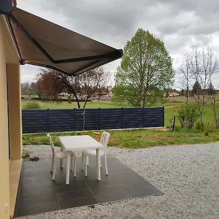 Semesterbostad Les De La Caneda *